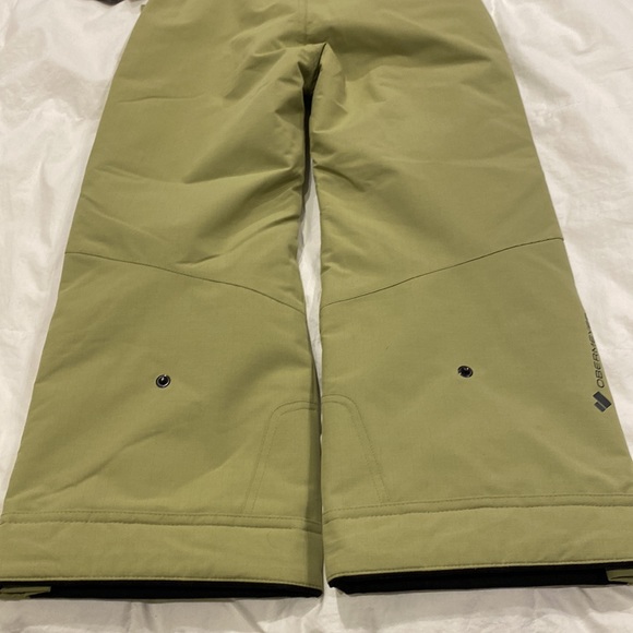 Obermeyer Kids, Brisk Pants, size 6/7 boys, color “sandstorm” - Picture 9 of 9